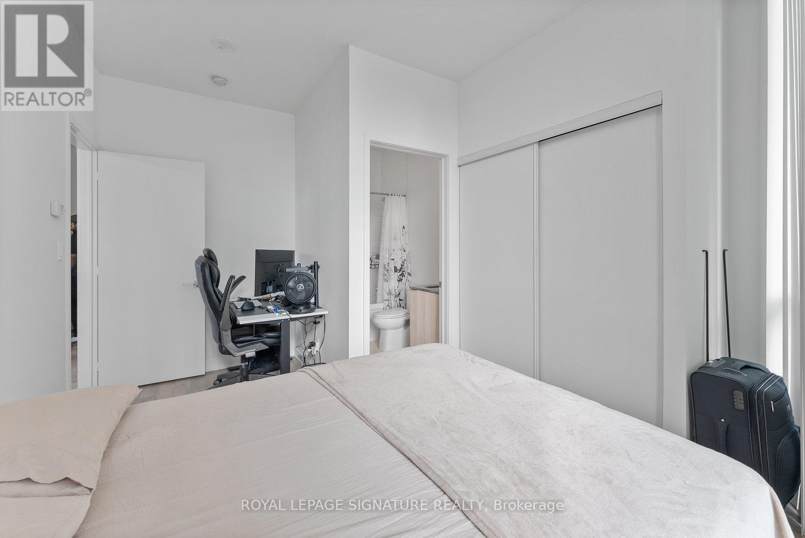 Photo 12 of 407 50 Ordnance Street, Toronto ON