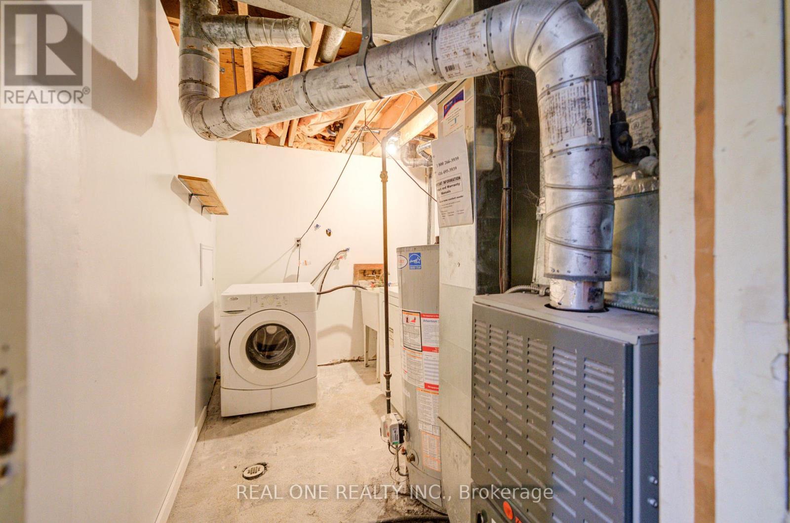 Photo 21 of 2525 Trident Avenue, Mississauga ON