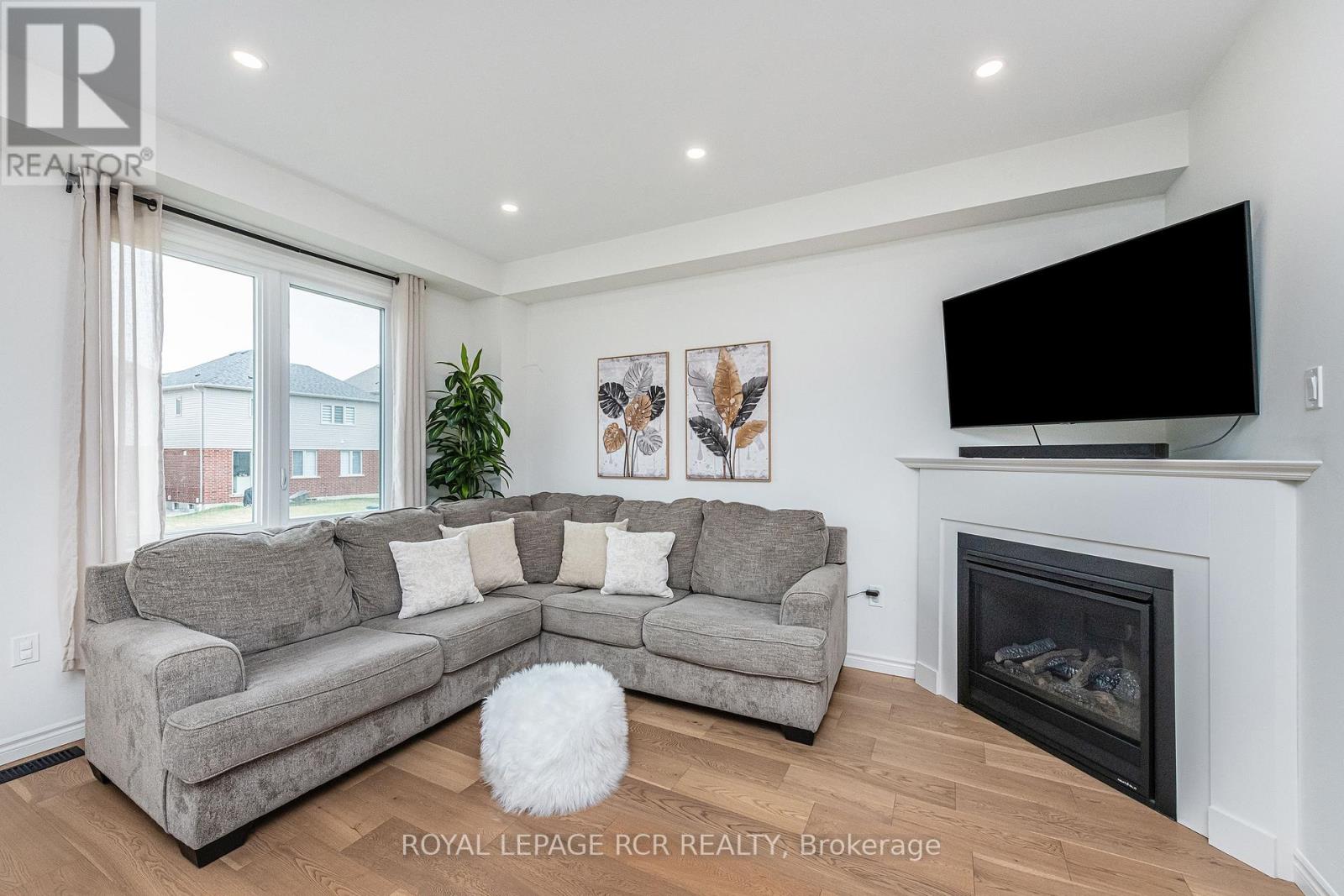 Photo 23 of 35 Povey Road, Centre Wellington ON