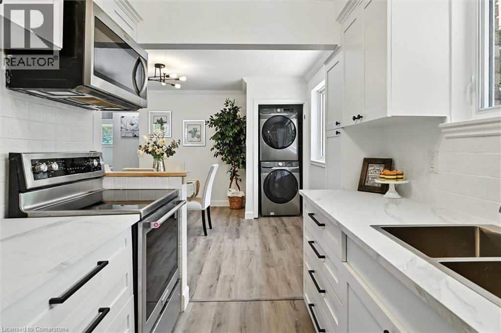 Photo 17 of 157 West 19th Street, Hamilton ON