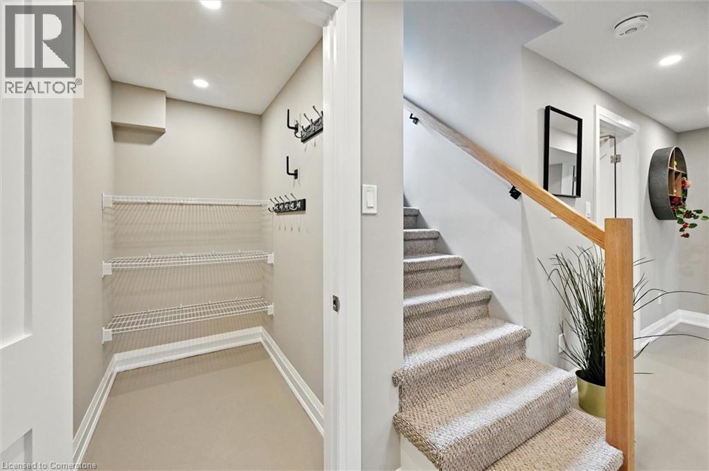 Photo 44 of 157 West 19th Street, Hamilton ON