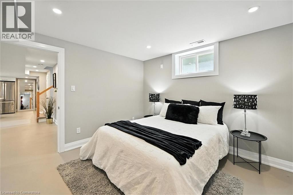 Photo 41 of 157 West 19th Street, Hamilton ON
