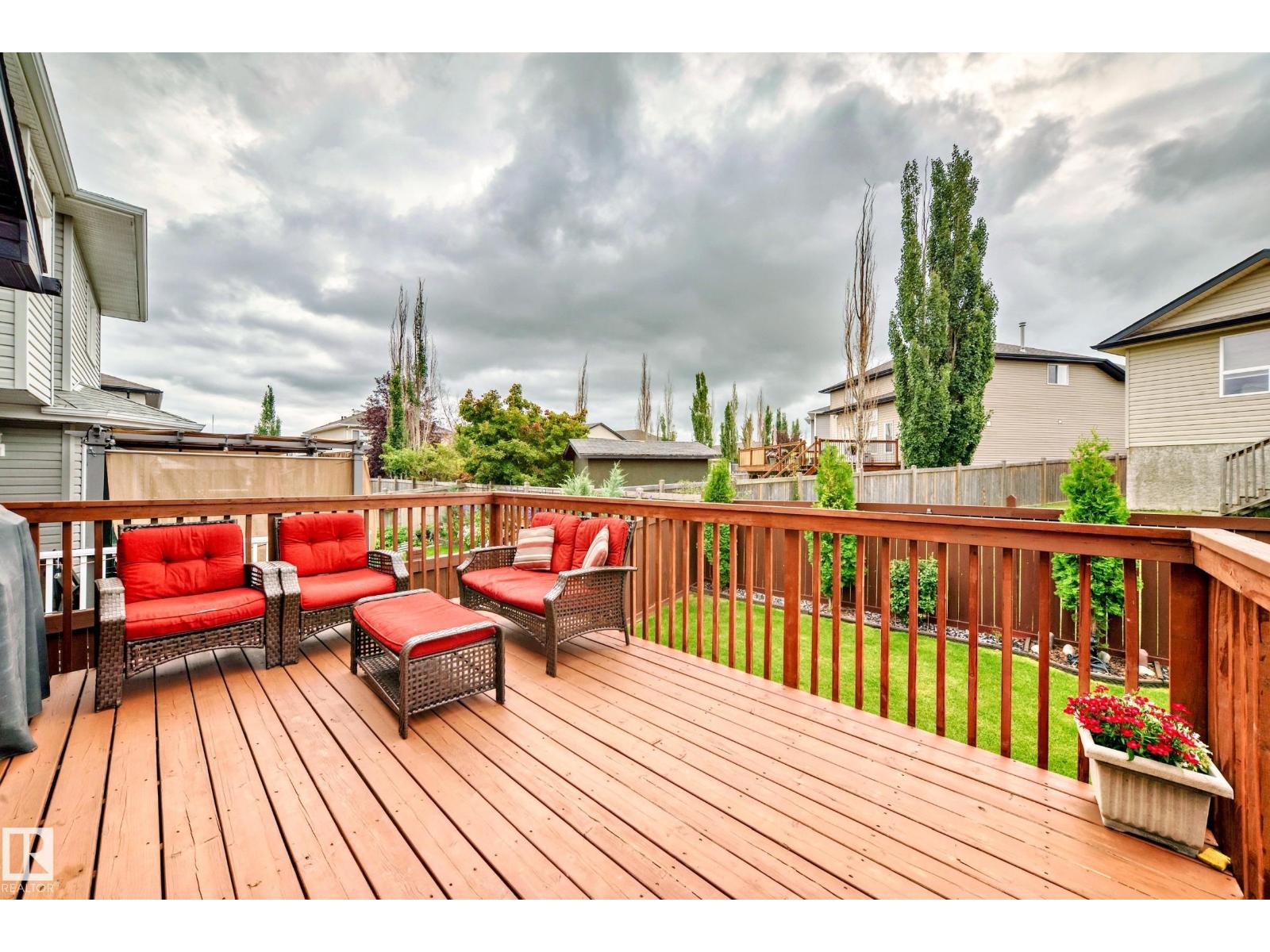 Photo 7 of 1913 33 B Av Nw, Edmonton AB
