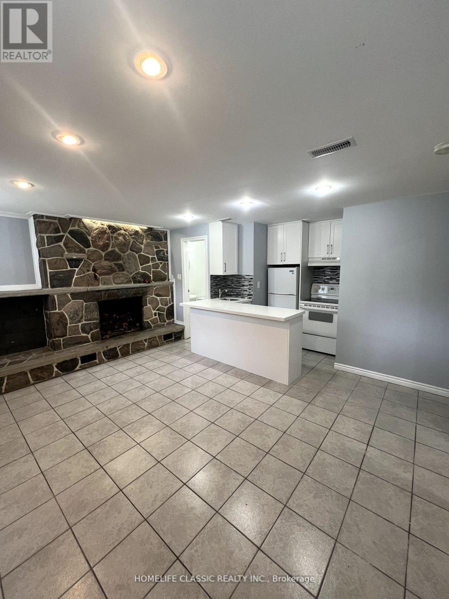 Photo 5 of Bsmt 2 159 Yorkview Drive, Toronto ON