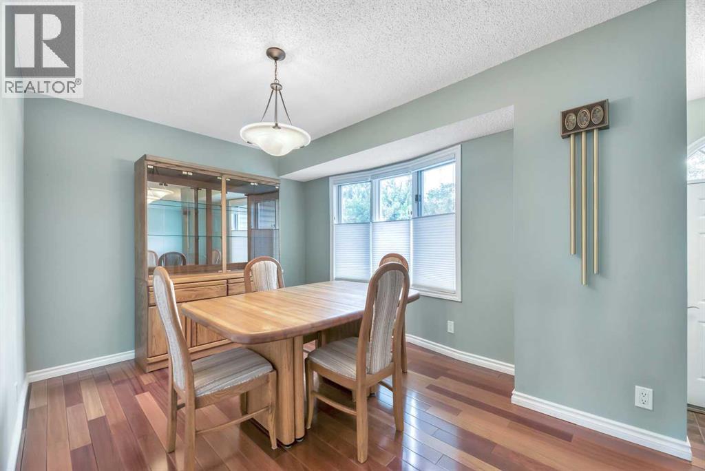 Single Family House Bungalow for Sale in  Windermere Road SW Wildwood Calgary 