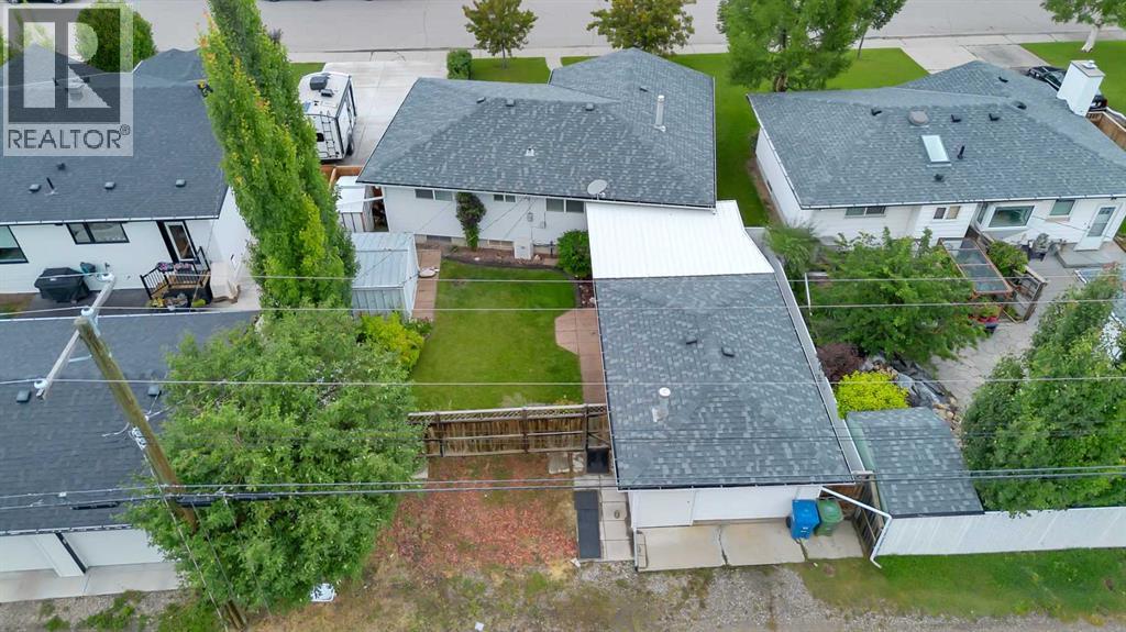 Single Family House Bungalow for Sale in  Windermere Road SW Wildwood Calgary 