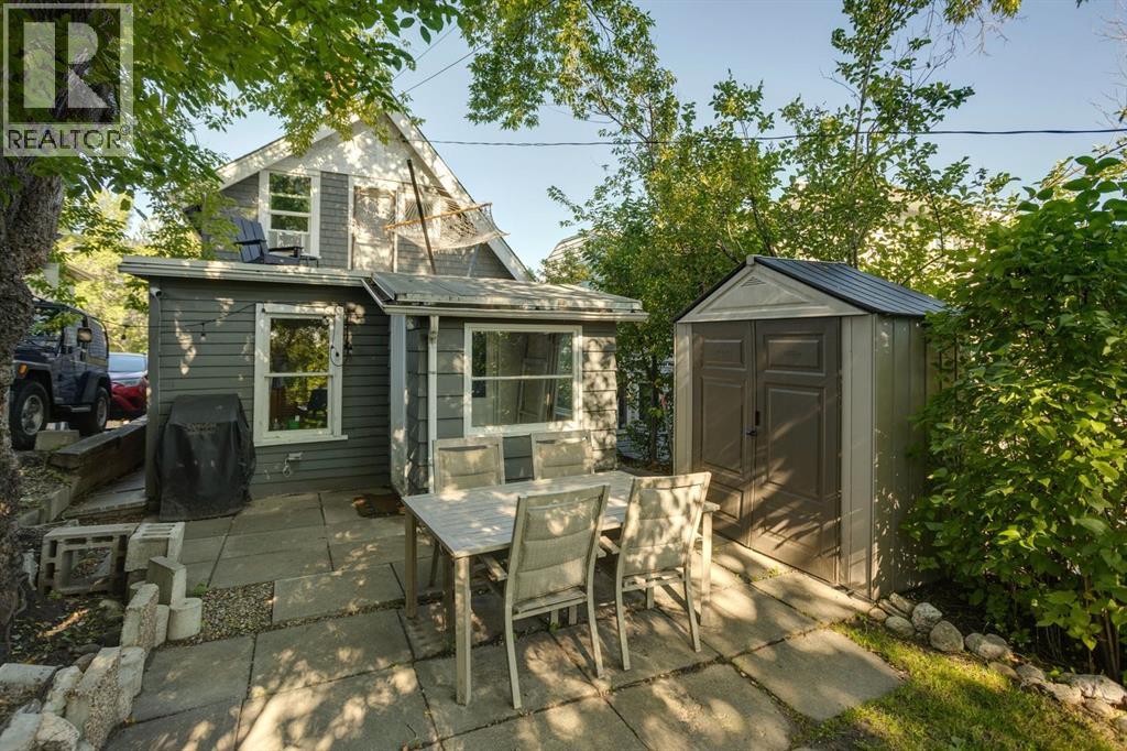 Single Family House for Sale in  Parkhill Street SW Parkhill Calgary 