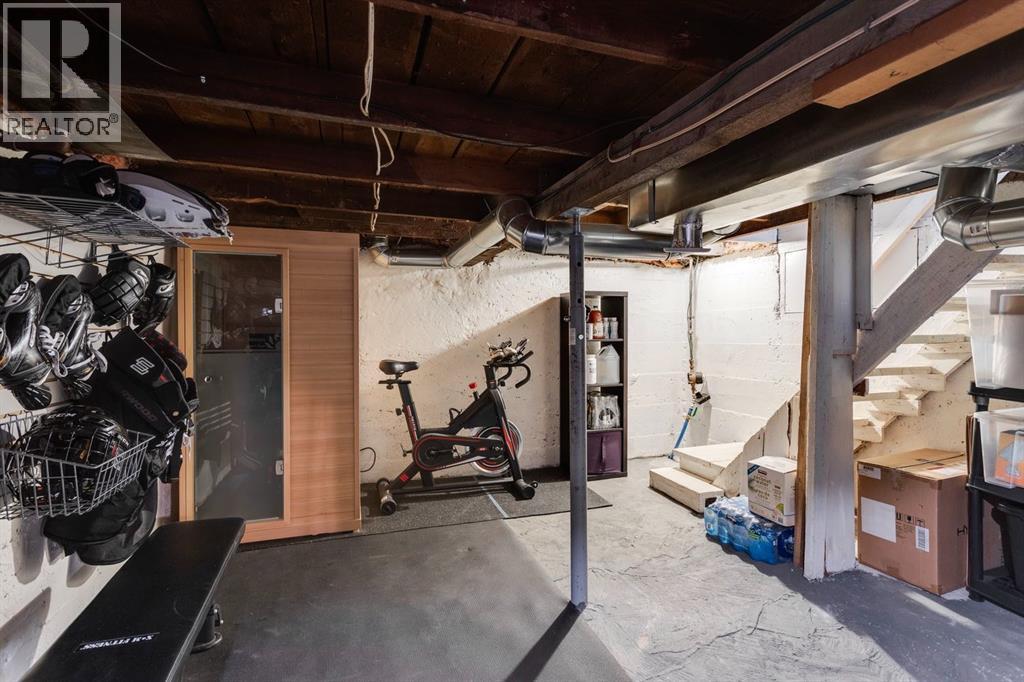 Single Family House for Sale in  Parkhill Street SW Parkhill Calgary 