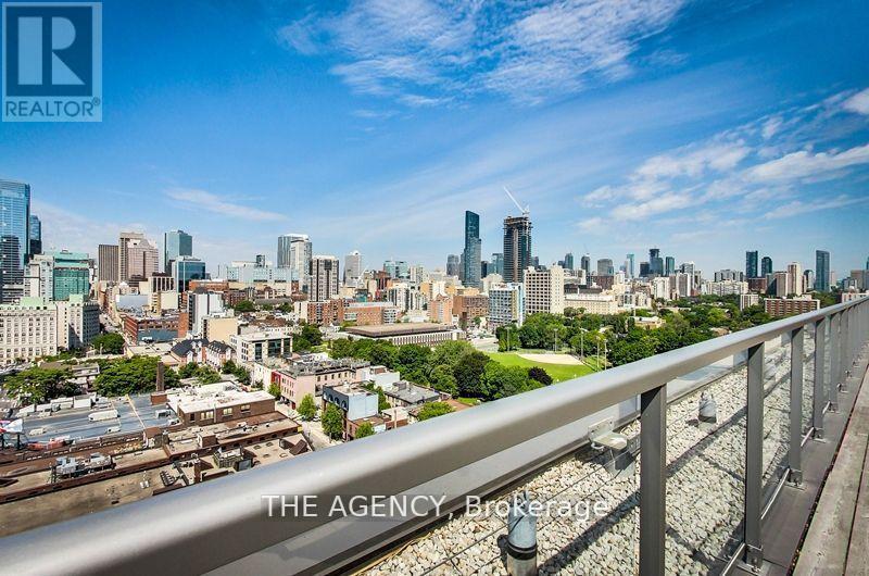Photo 15 of 211 320 Richmond Street E, Toronto ON