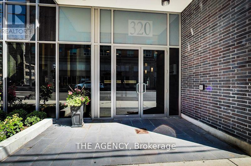 Photo 10 of 211 320 Richmond Street E, Toronto ON