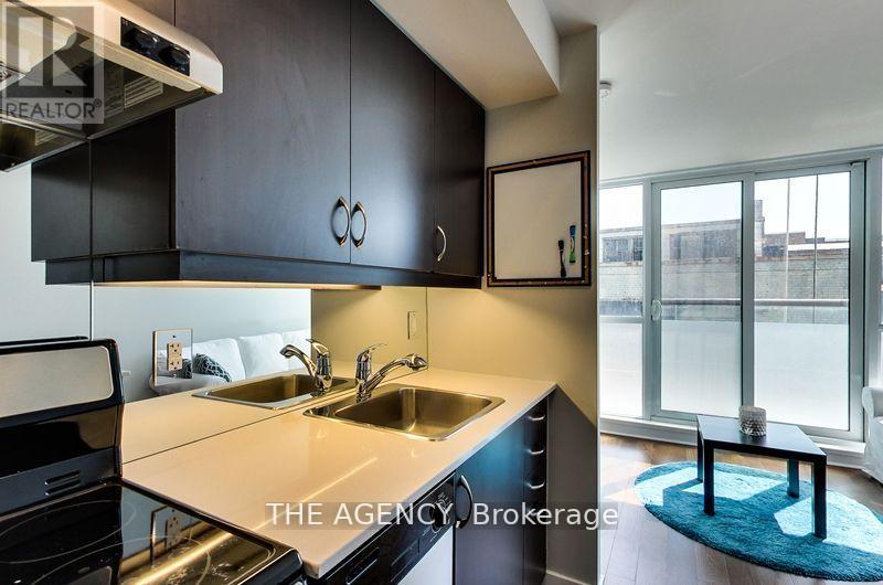 Photo 11 of 211 320 Richmond Street E, Toronto ON
