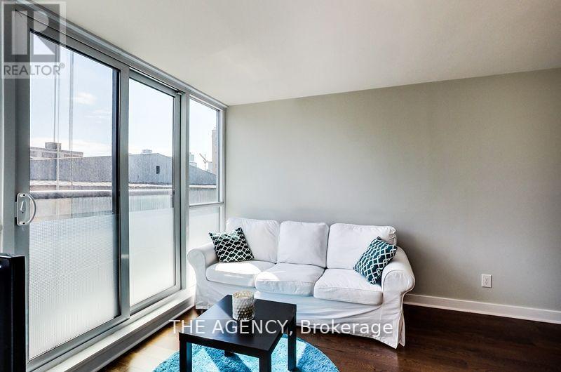 Photo 14 of 211 320 Richmond Street E, Toronto ON