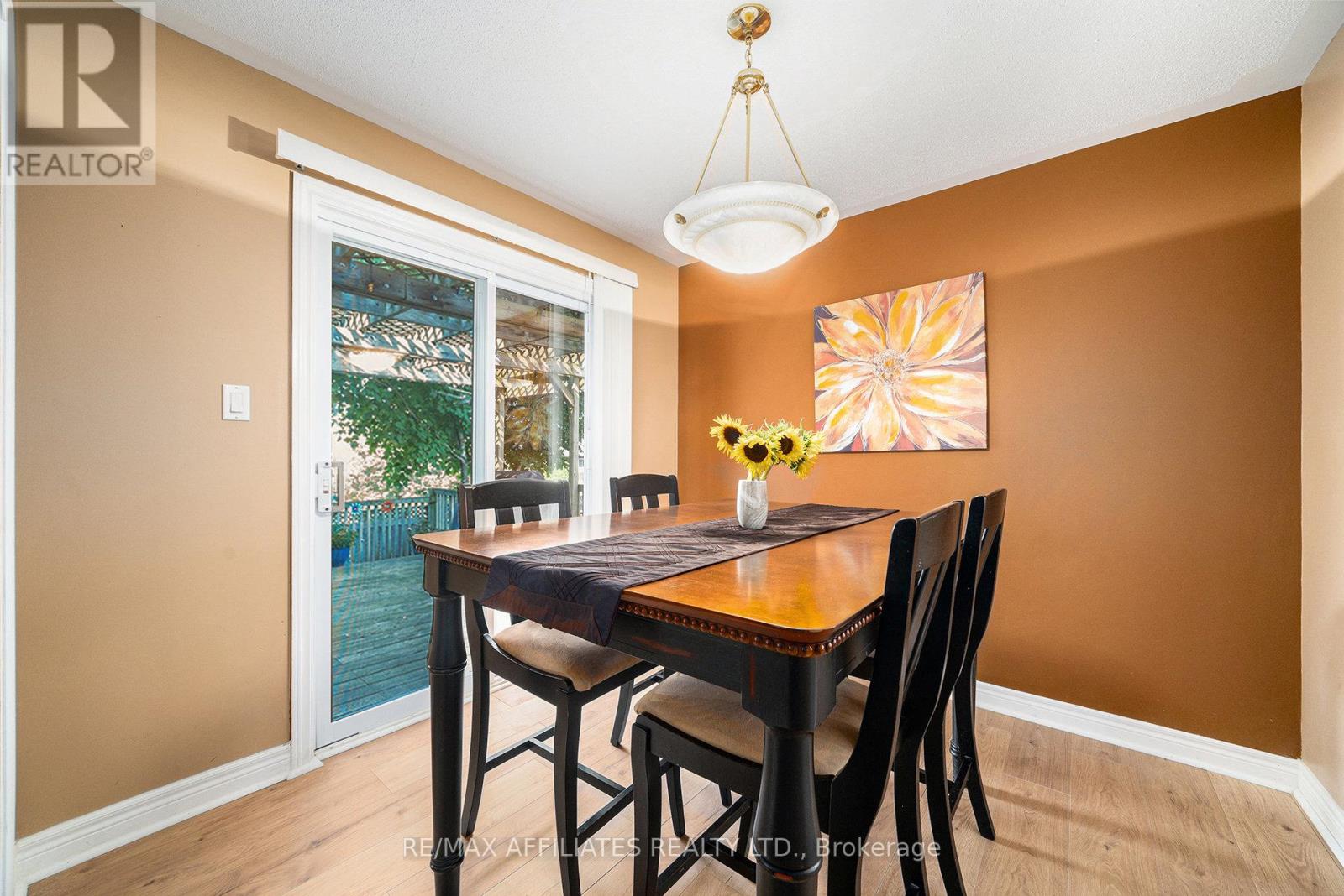 Photo 12 of 516 Joseph Street, Carleton Place ON