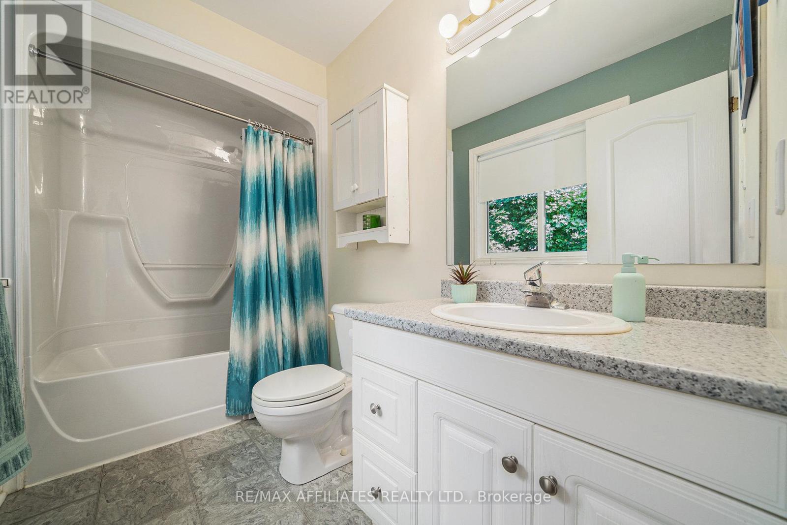 Photo 15 of 516 Joseph Street, Carleton Place ON
