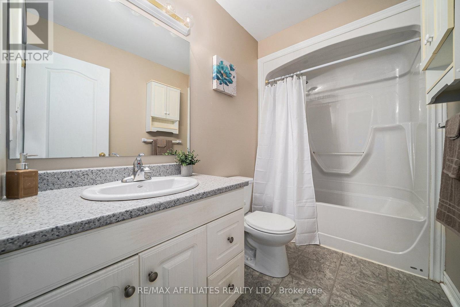 Photo 11 of 516 Joseph Street, Carleton Place ON