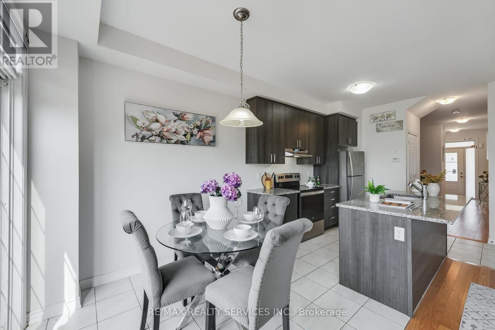 Photo 9 of 49 Bayardo Drive, Oshawa ON