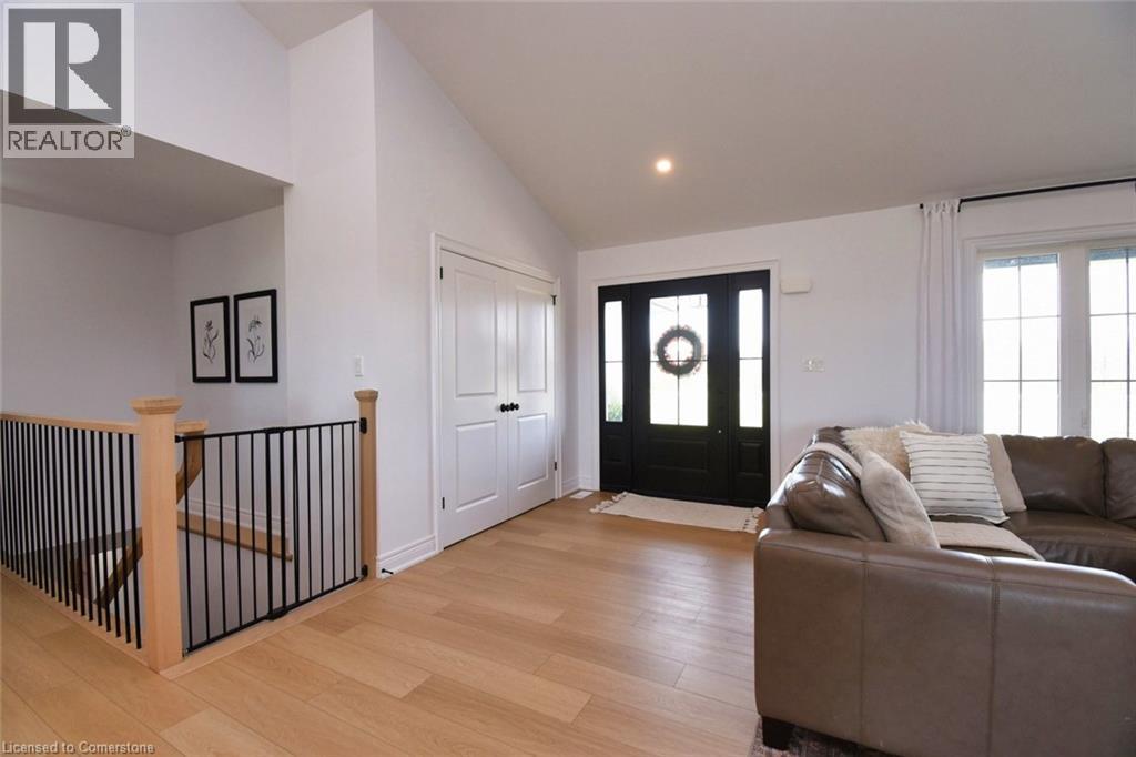 Photo 11 of 1294 Concession 1 Road S, Canfield ON