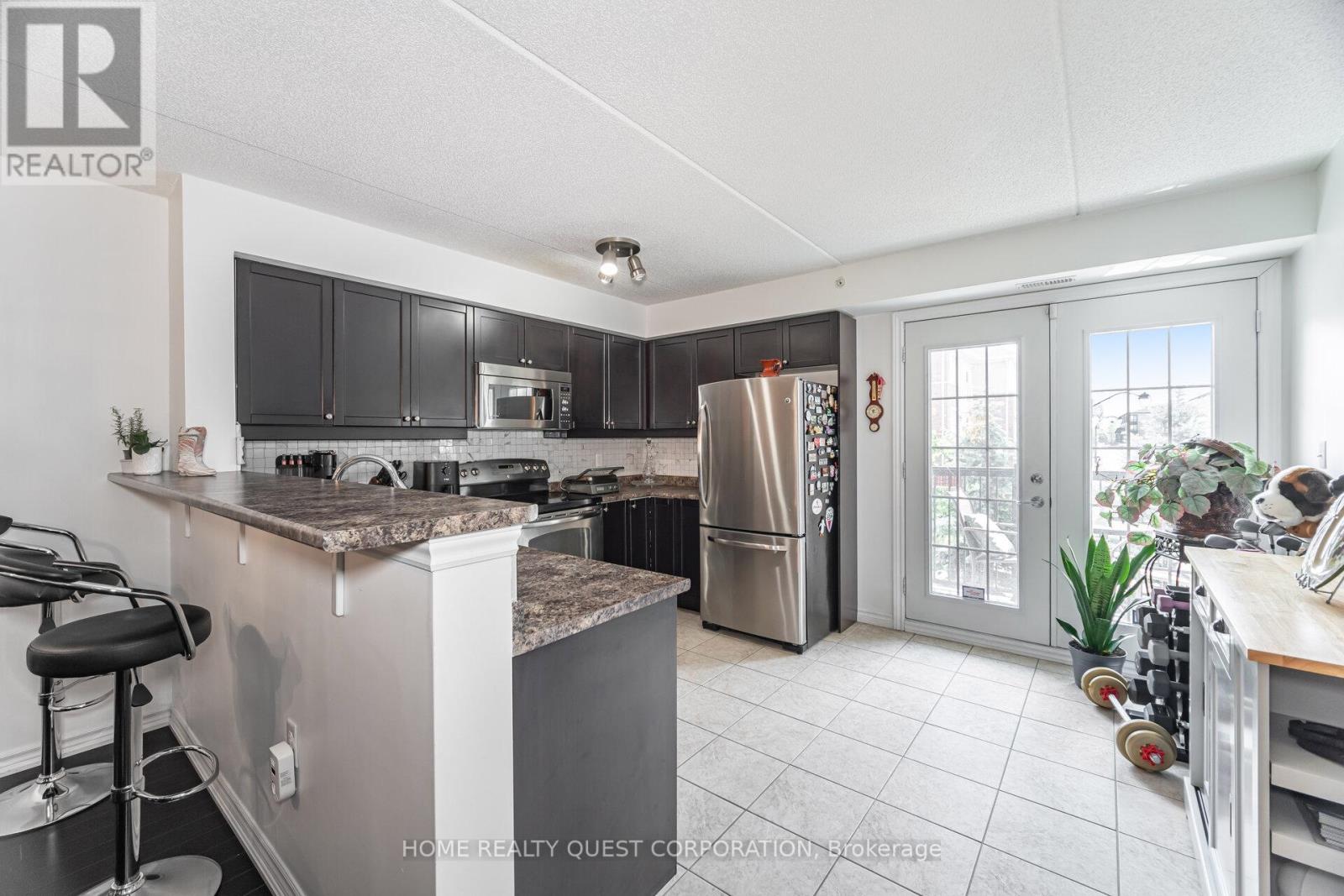 Photo 11 of 212 1340 Main Street E, Milton ON
