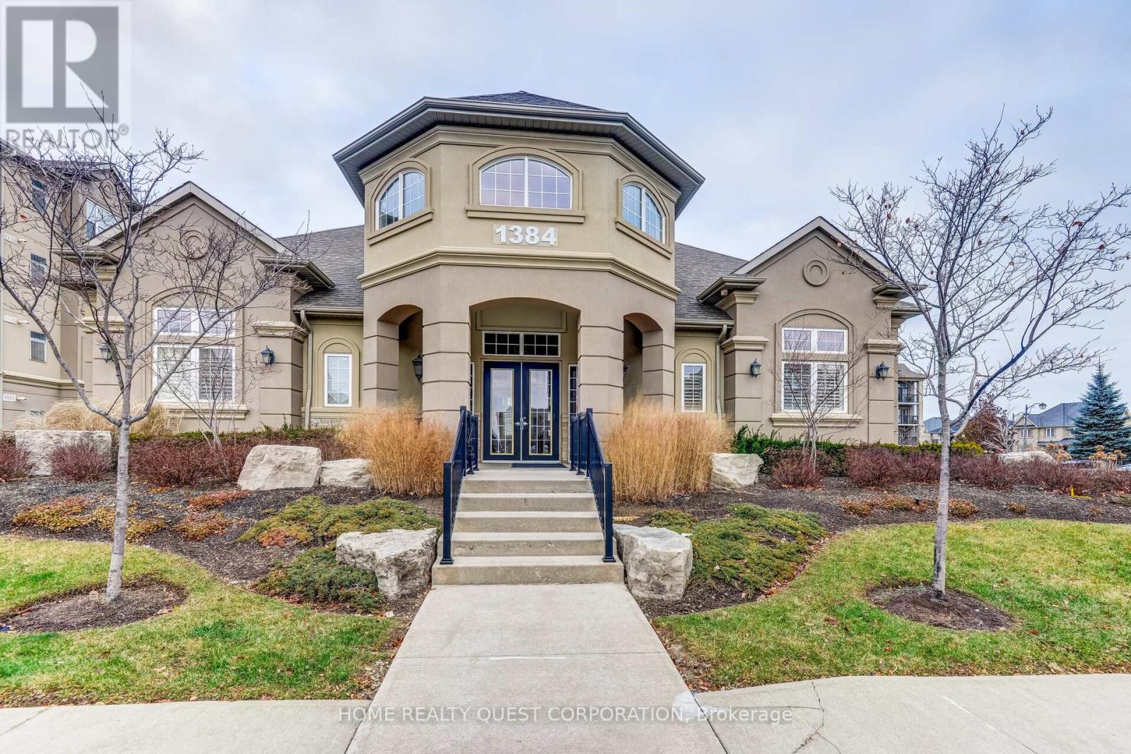 Photo 39 of 212 1340 Main Street E, Milton ON