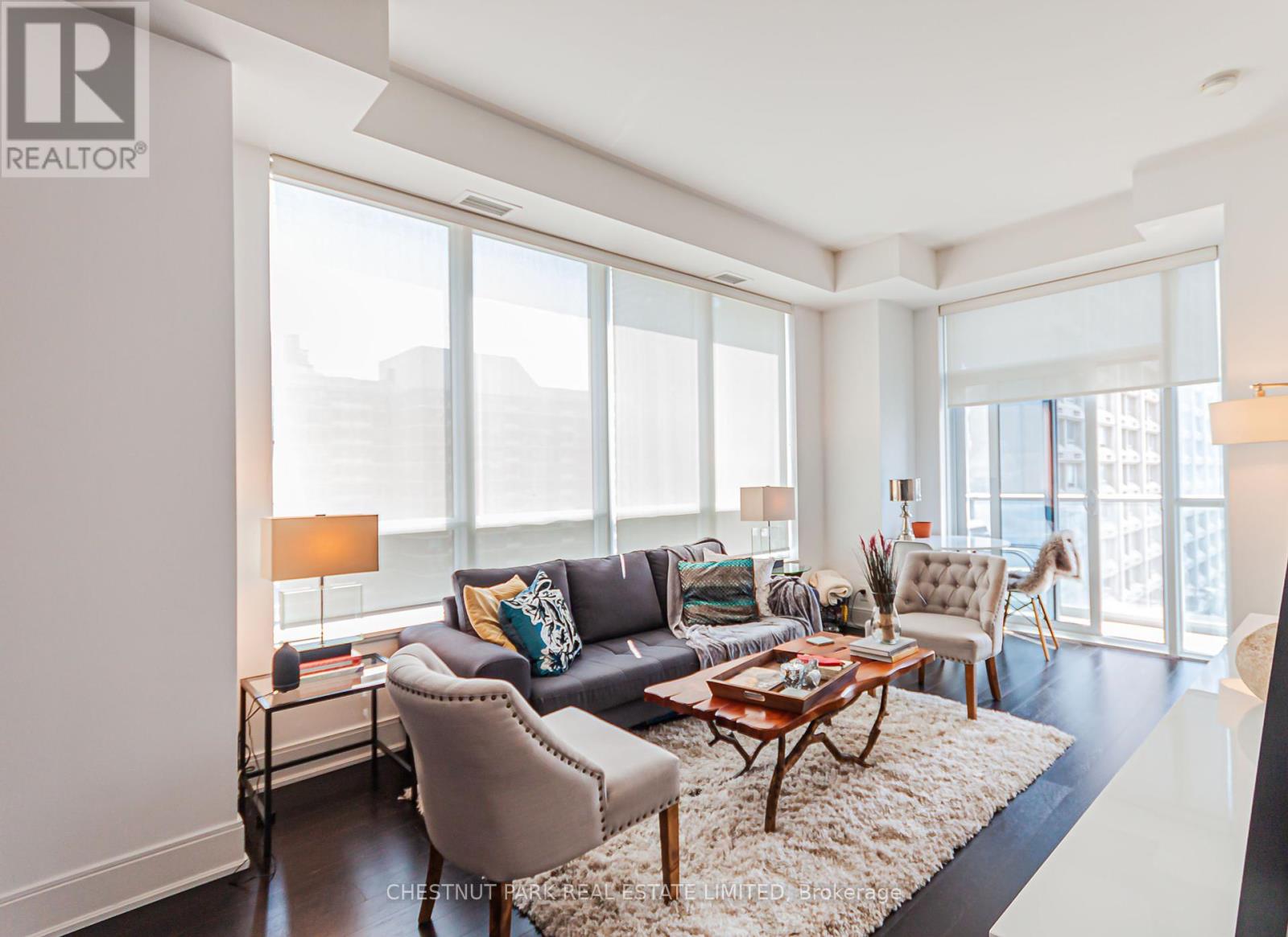 Photo 19 of 1204 21 Balmuto Street, Toronto ON