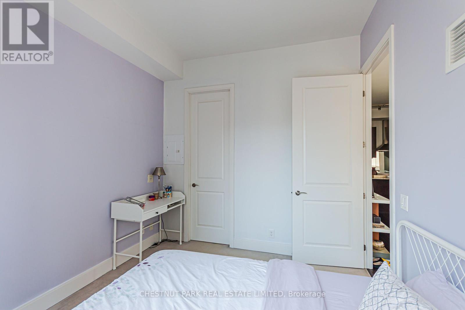 Photo 20 of 1204 21 Balmuto Street, Toronto ON