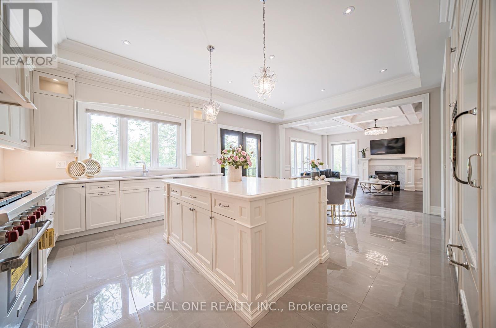 Photo 18 of 91 Fitzgerald Avenue, Markham ON