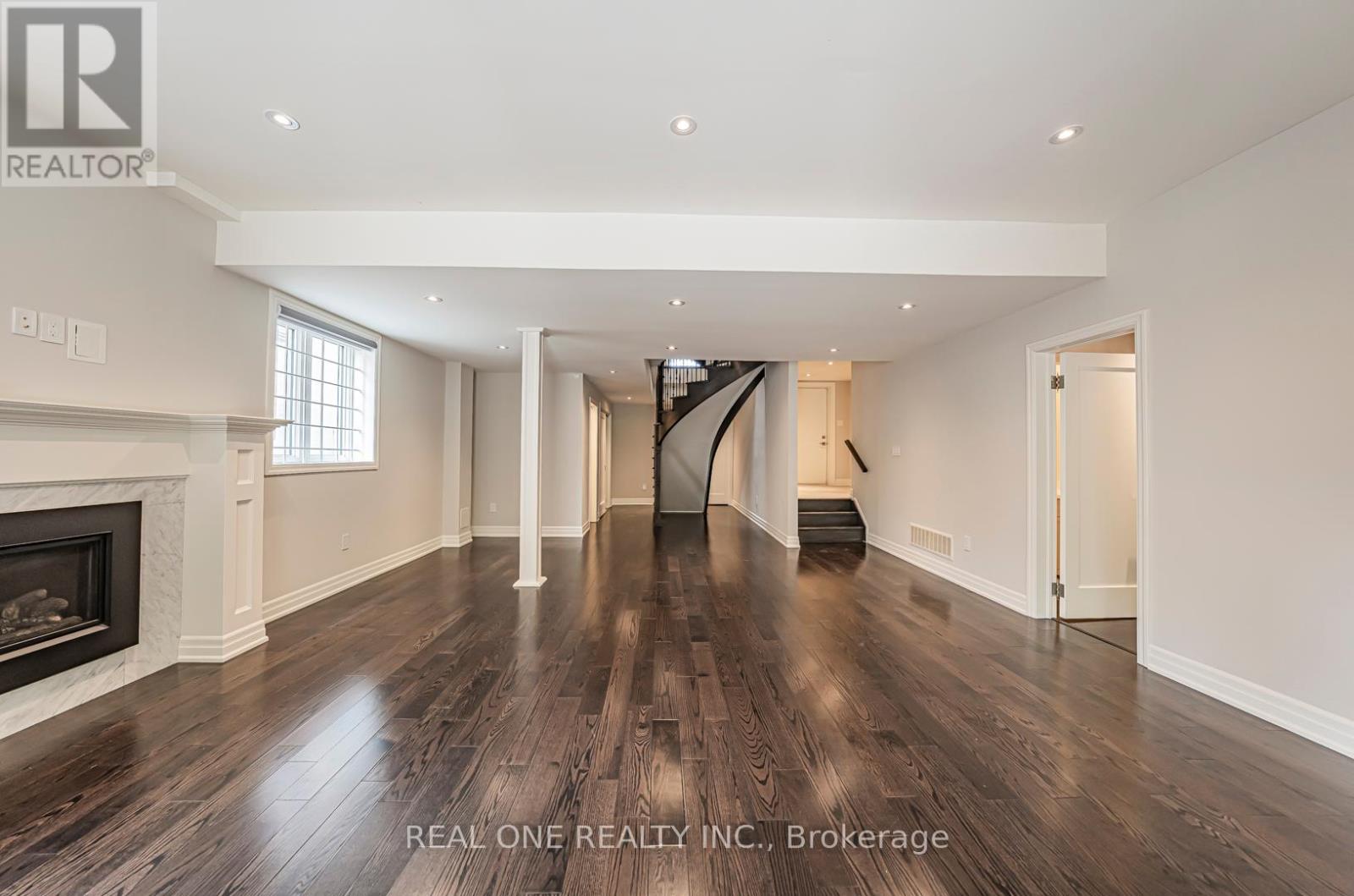 Photo 42 of 91 Fitzgerald Avenue, Markham ON