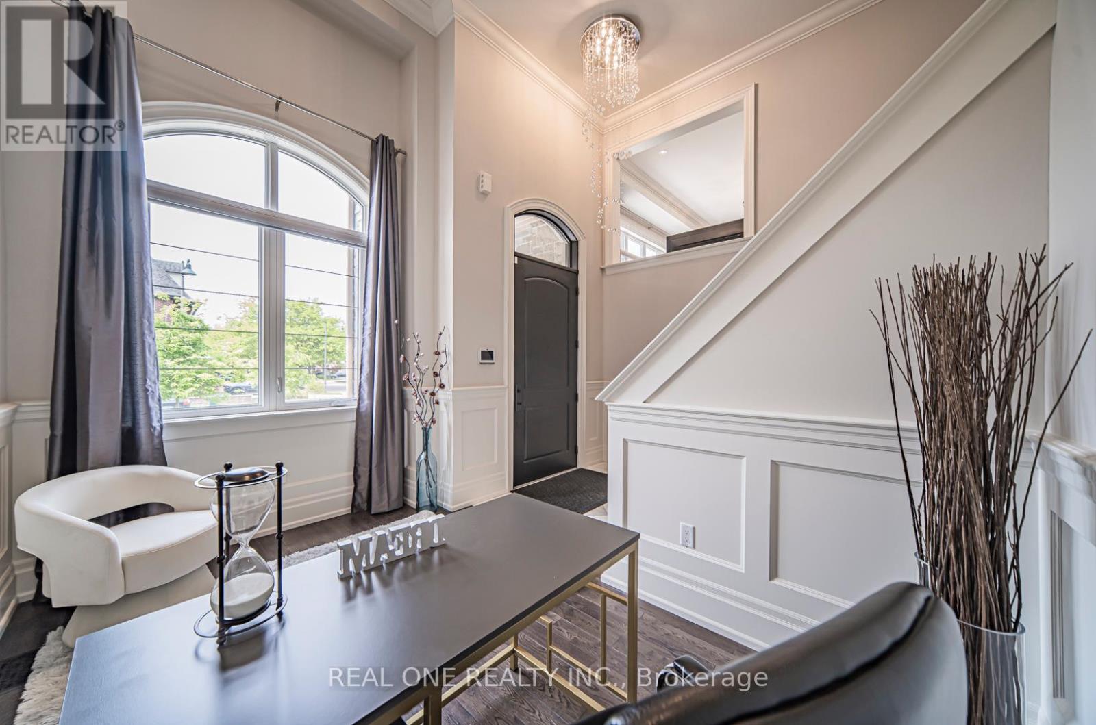 Photo 6 of 91 Fitzgerald Avenue, Markham ON