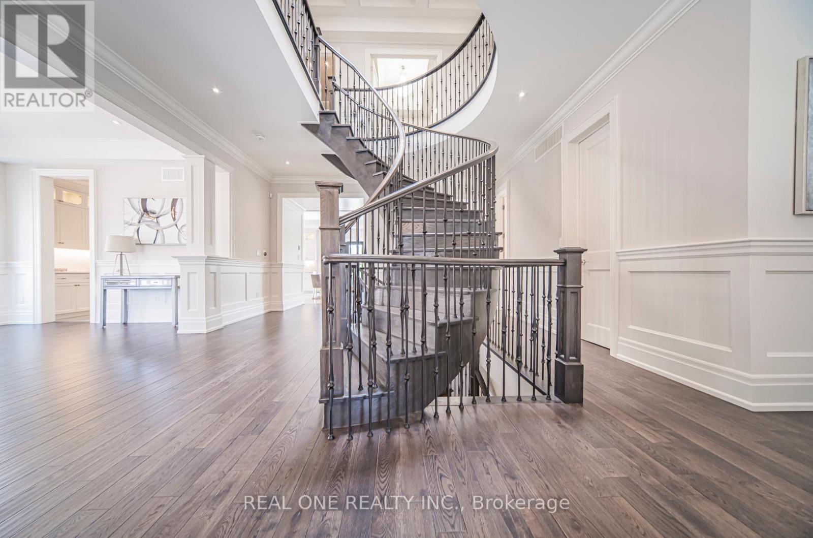 Photo 8 of 91 Fitzgerald Avenue, Markham ON