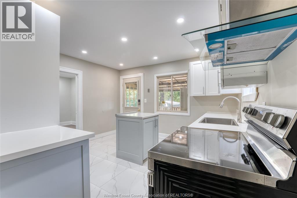 Photo 10 of 3243 Millen, Windsor ON