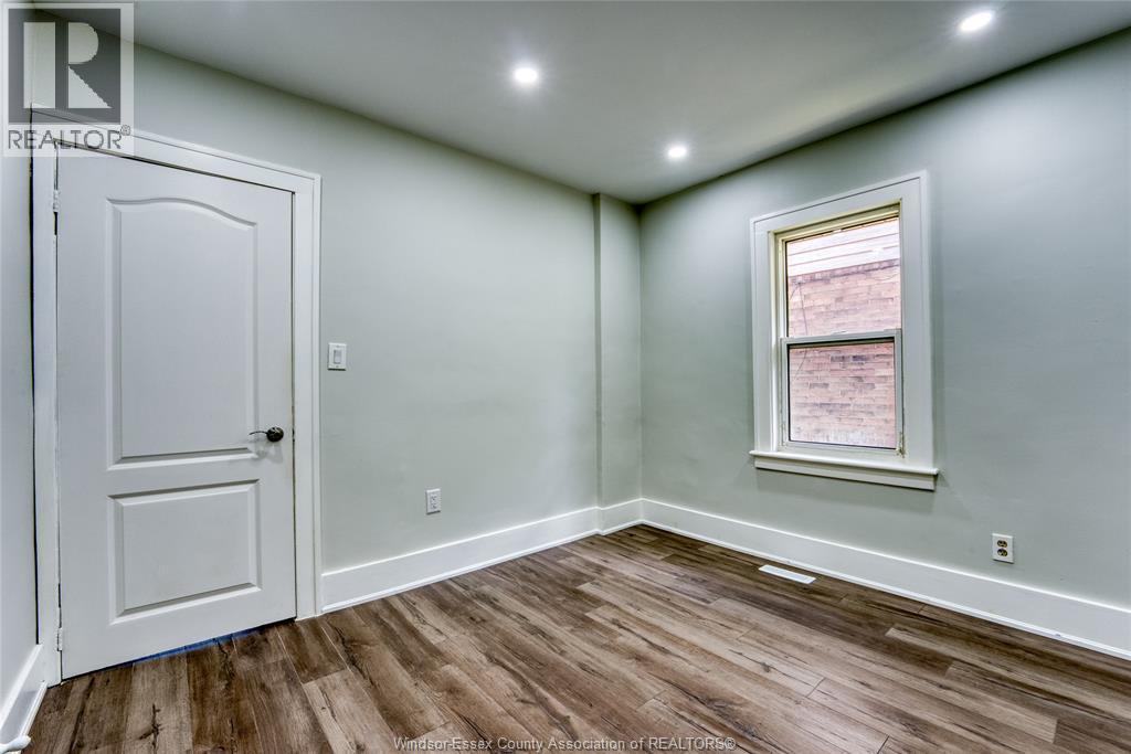 Photo 14 of 3243 Millen, Windsor ON