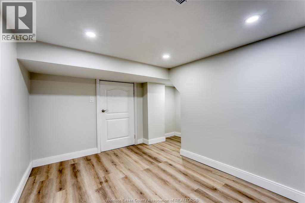 Photo 26 of 3243 Millen, Windsor ON