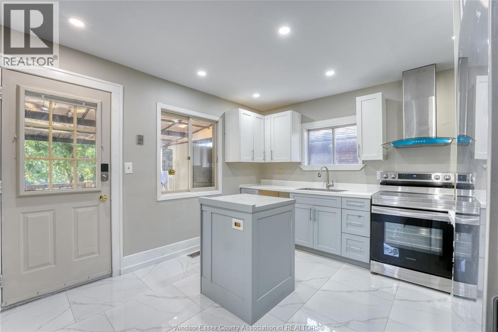 Photo 7 of 3243 Millen, Windsor ON
