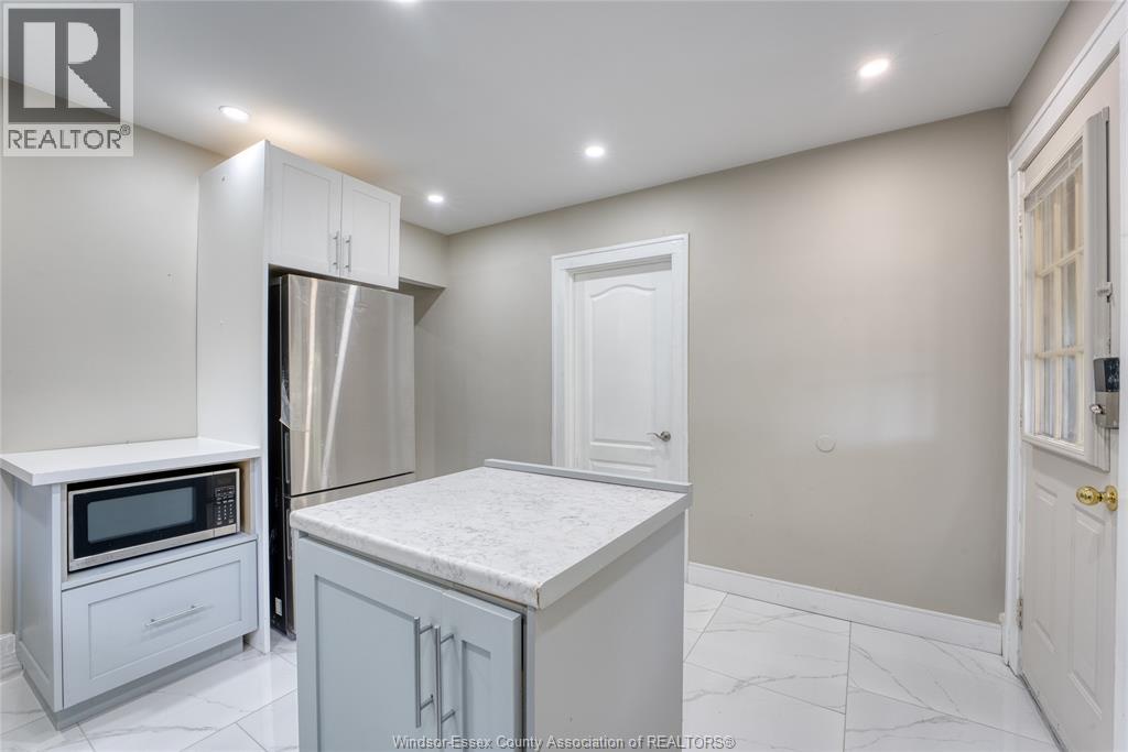 Photo 9 of 3243 Millen, Windsor ON