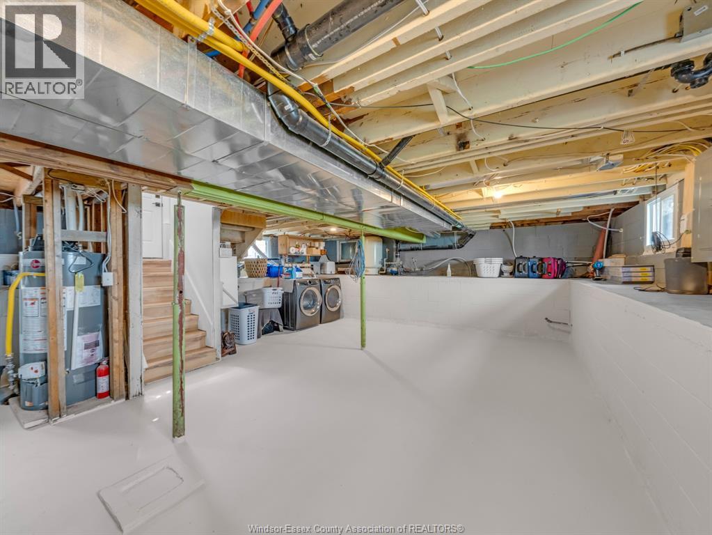 Photo 33 of 520 Mersea Rd 3, Leamington ON