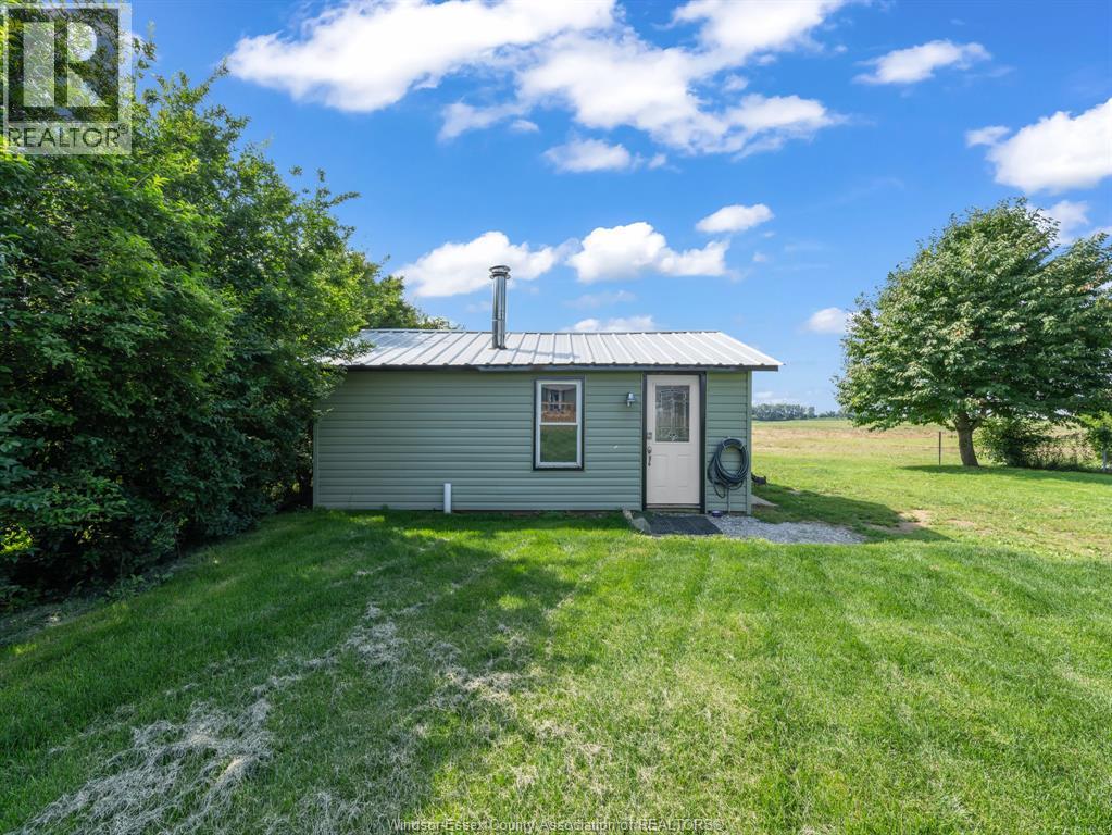 Photo 25 of 520 Mersea Rd 3, Leamington ON