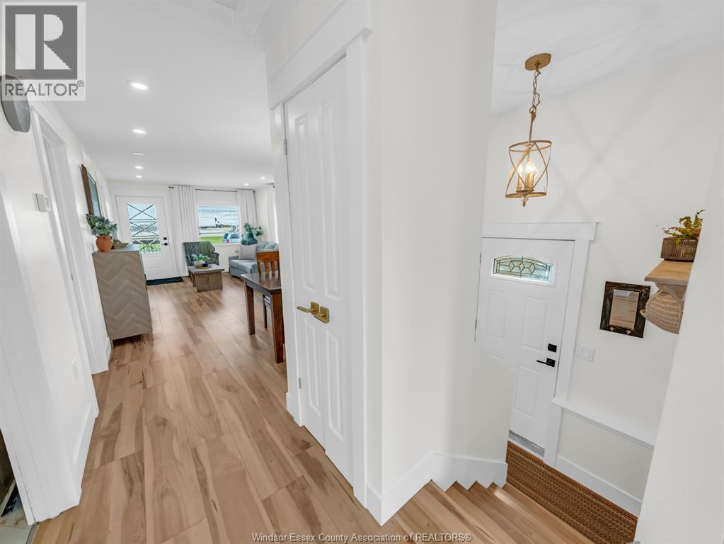Photo 41 of 520 Mersea Rd 3, Leamington ON