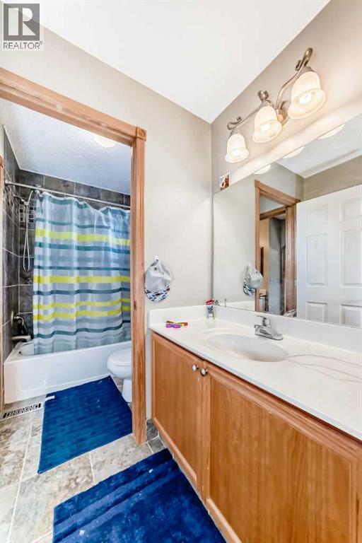 Single Family House for Sale in  Hidden Ranch Hill NW Hidden Valley Calgary 
