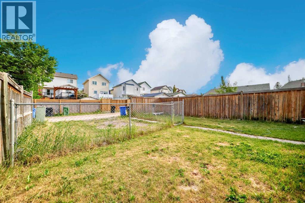 Single Family House for Sale in  Hidden Ranch Hill NW Hidden Valley Calgary 