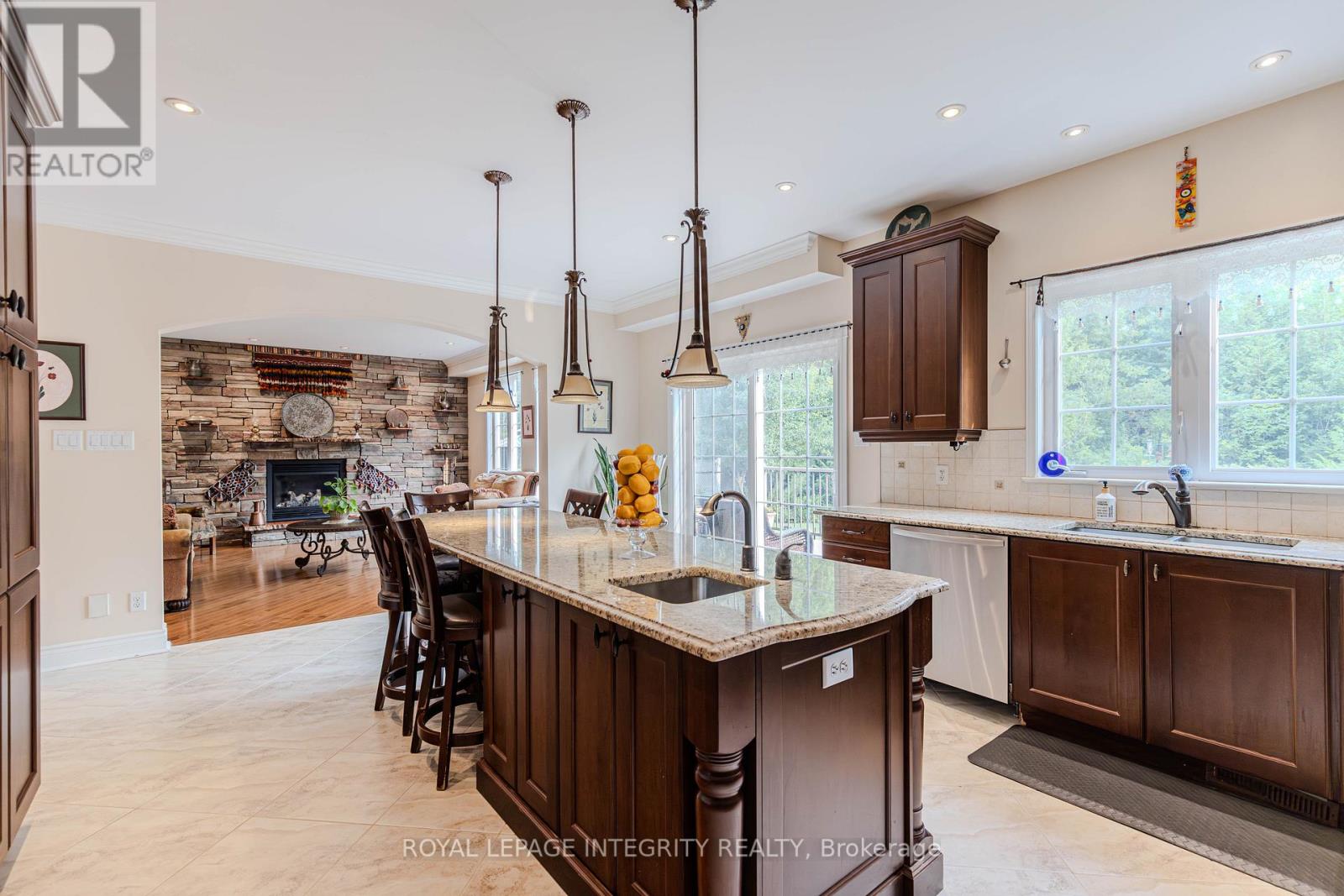 Photo 16 of 313 Eckerson Avenue, Ottawa ON