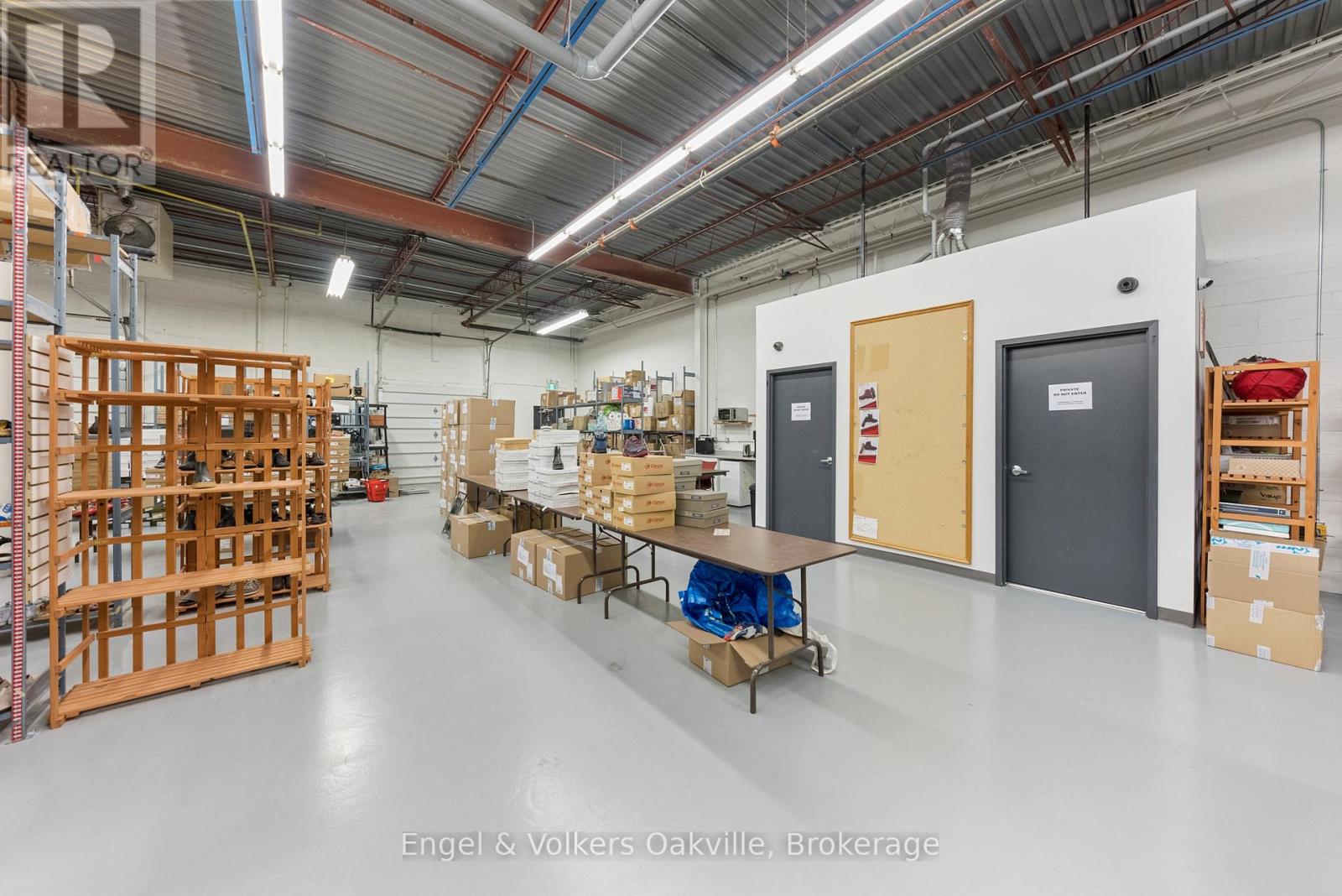 Photo 28 of 8 755 Queensway E, Mississauga ON