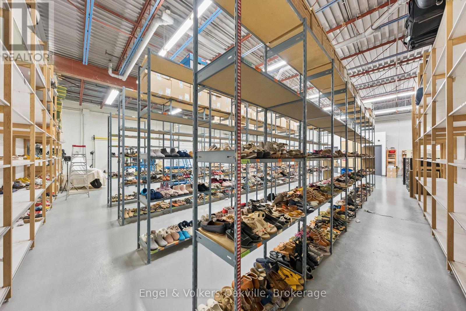 Photo 29 of 8 755 Queensway E, Mississauga ON