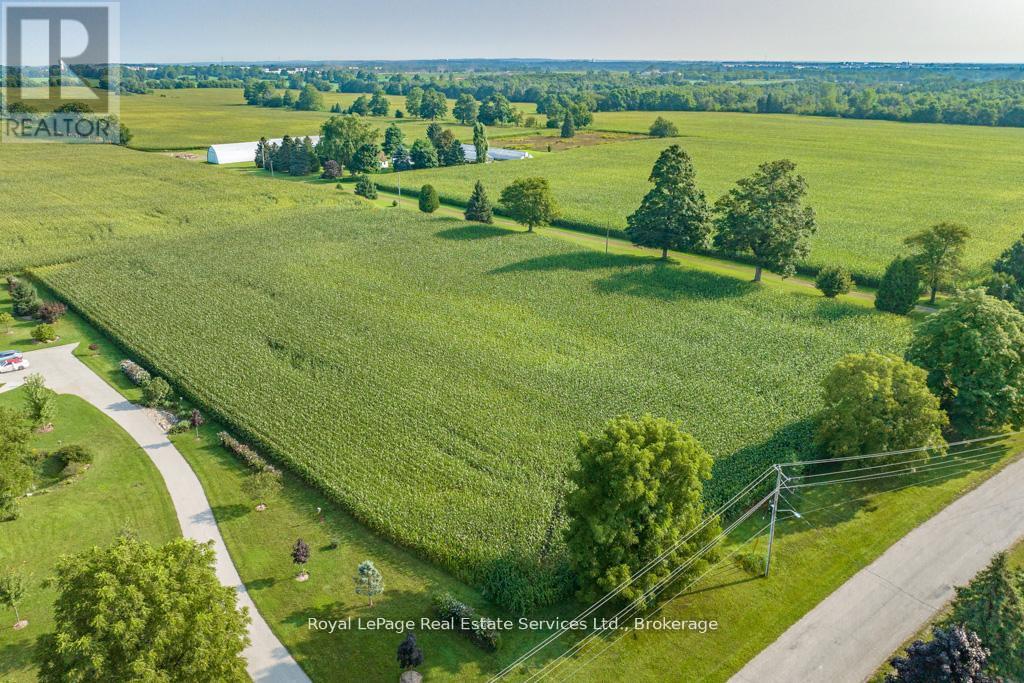 Photo 6 of 361 Robinson Road, Brant ON