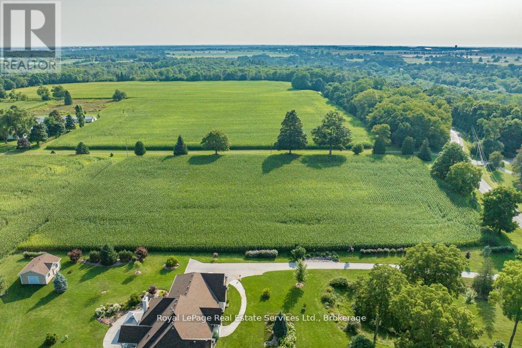 Photo 8 of 361 Robinson Road, Brant ON