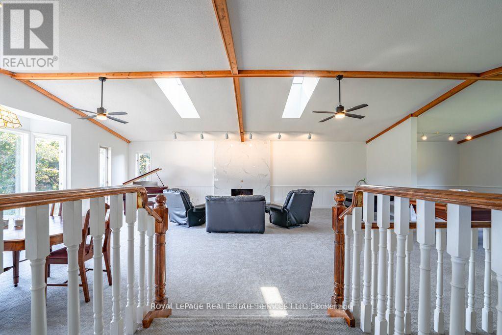 Photo 19 of 9630 Wellington Road 42, Erin ON