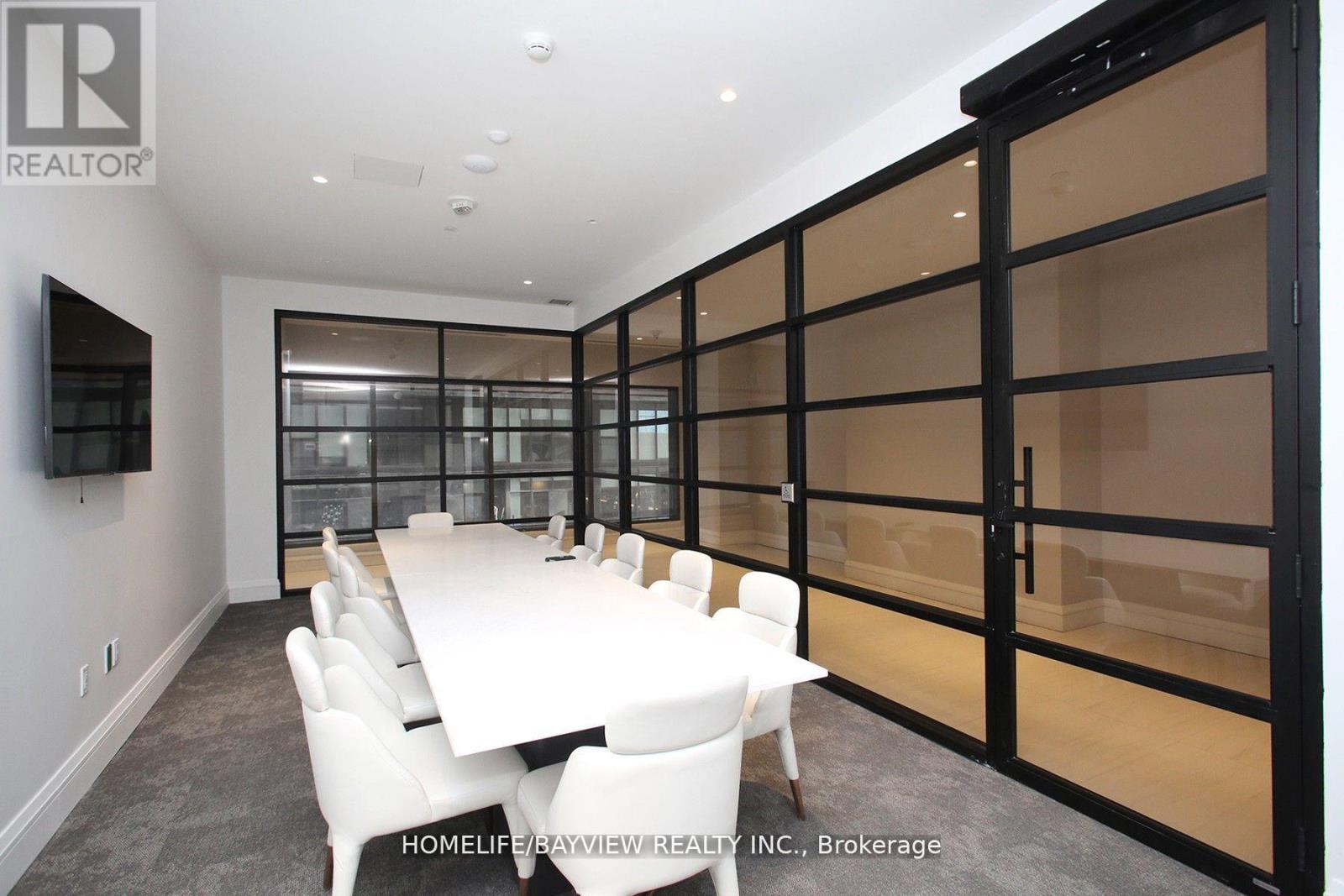 Photo 36 of 4308 39 Roehampton Avenue, Toronto ON