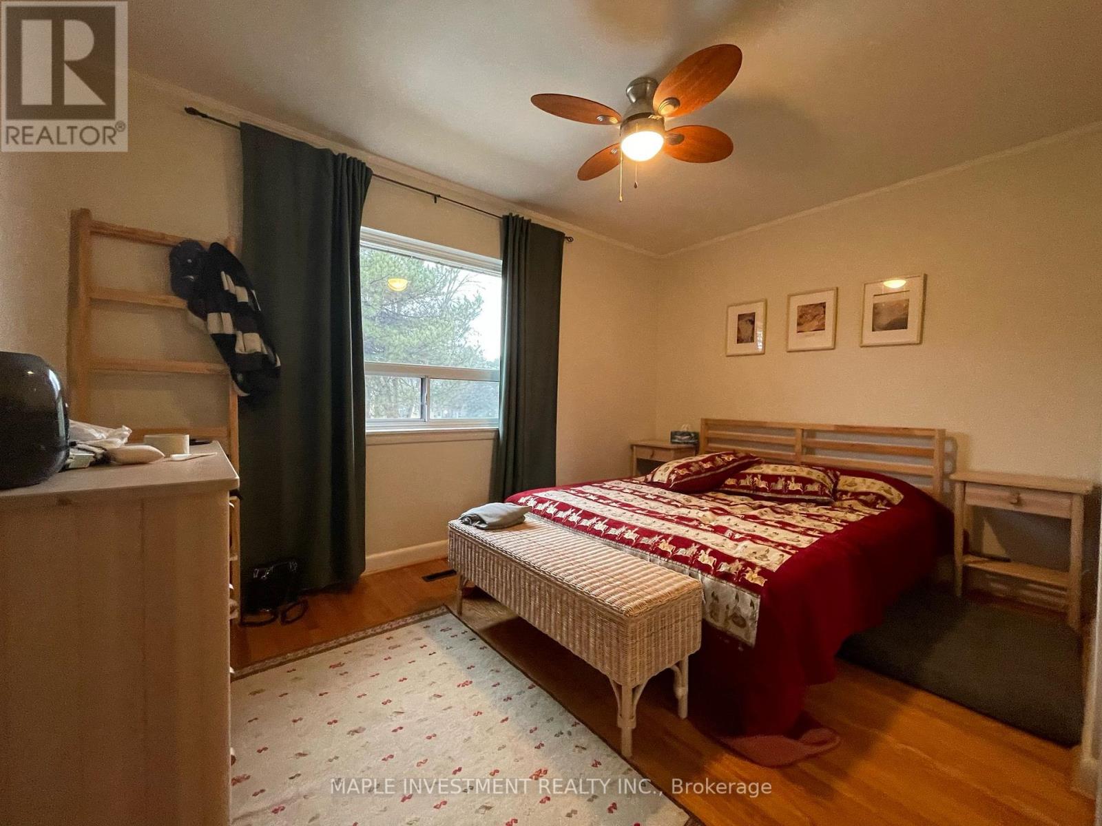 Photo 17 of 70 Broadpath Road, Toronto ON