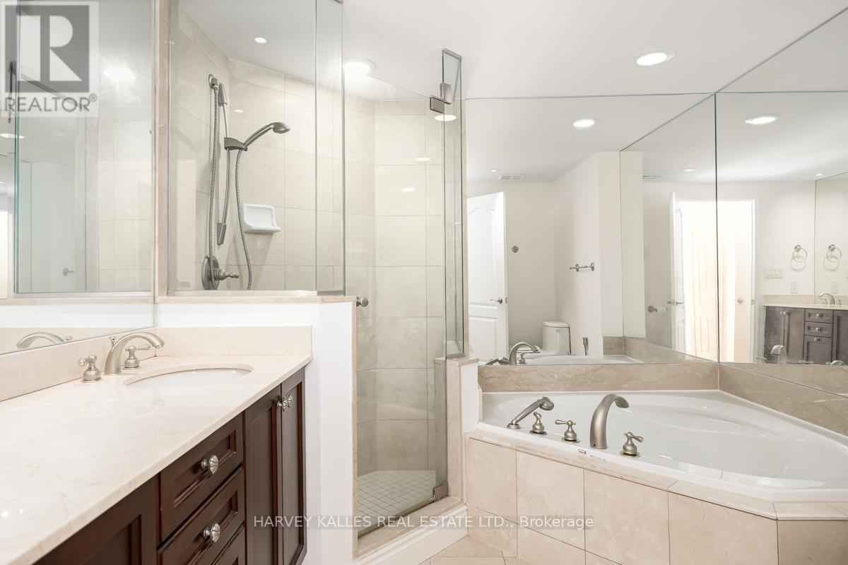 Photo 13 of 302 77 Mcmurrich Street, Toronto ON