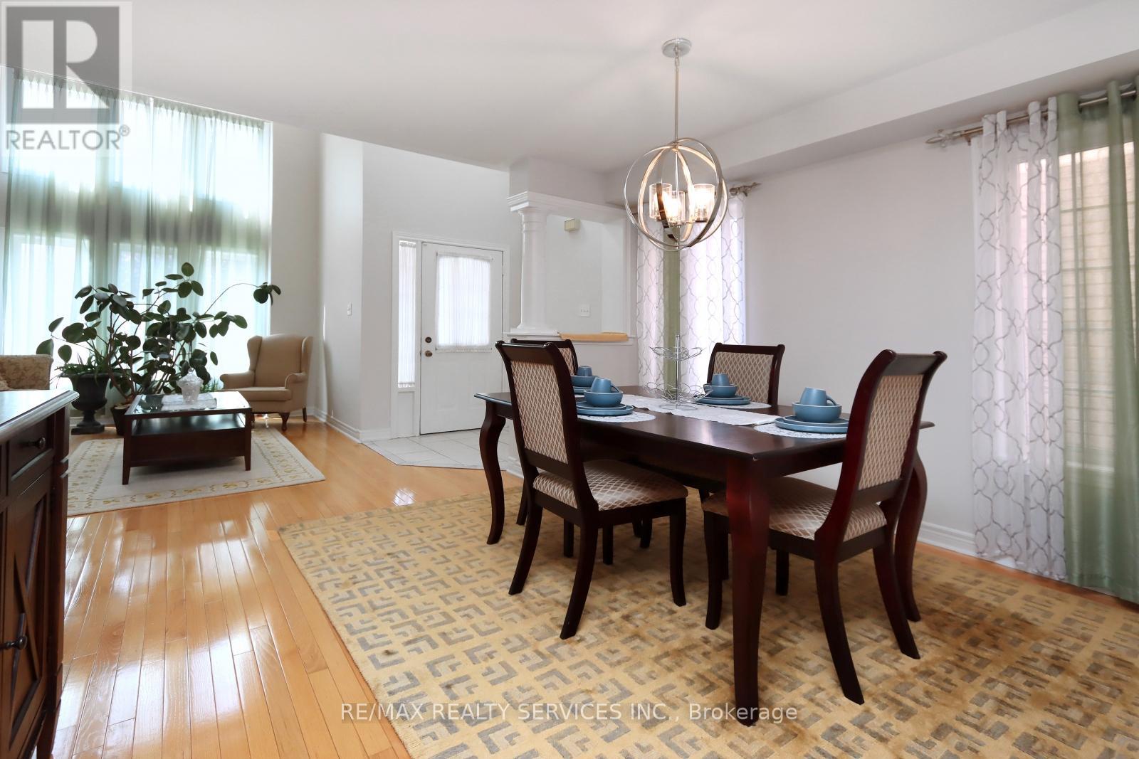 Photo 29 of 28 Hoile Drive, Ajax ON
