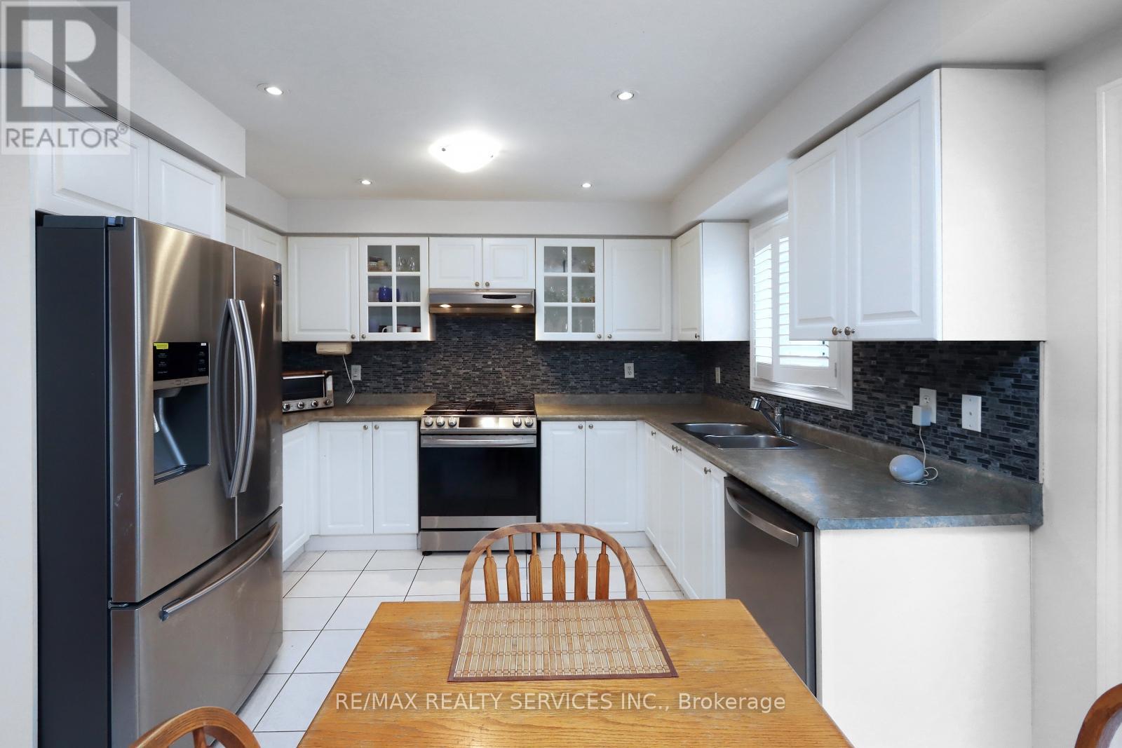 Photo 28 of 28 Hoile Drive, Ajax ON